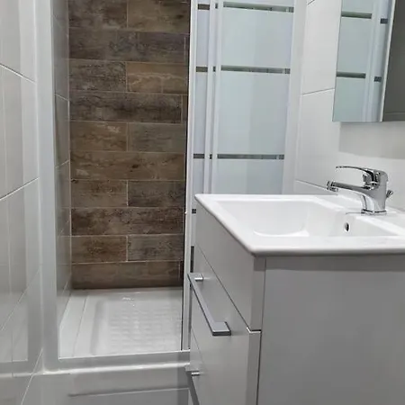 Zen/le Bourget/cdg/ Parc D'exposition